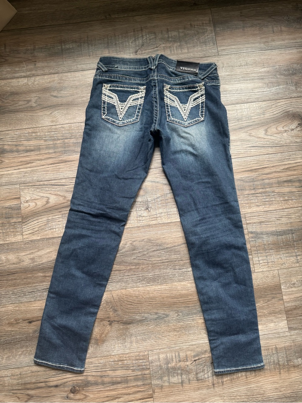Vigoss Women's Indigo Skinny Jeans with Embroidered Back Pockets